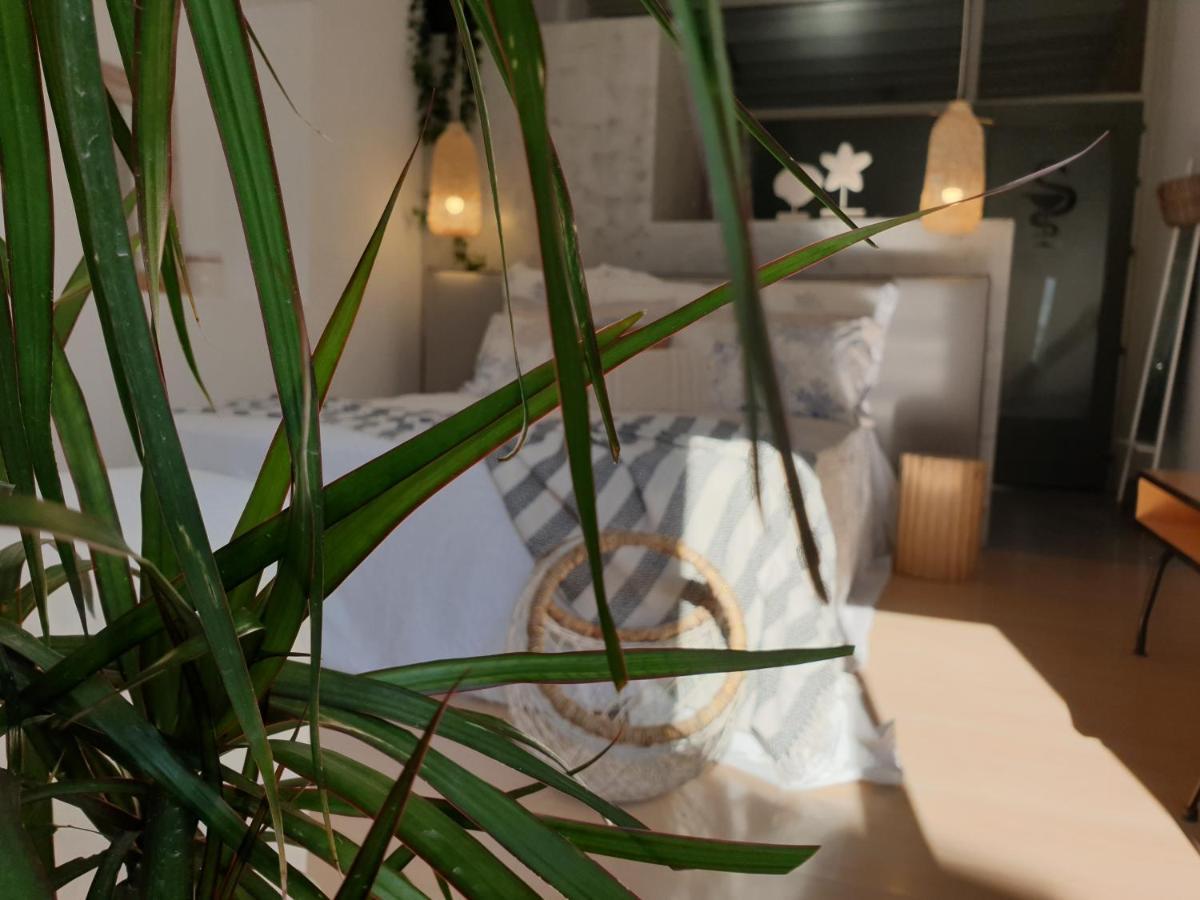 Aretousa Deluxe Downtown Apartment Skala Eksteriør bilde
