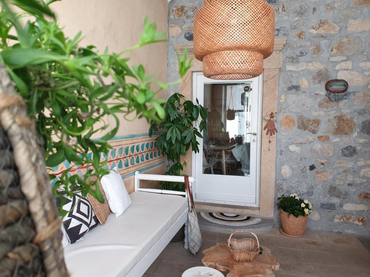 Aretousa Deluxe Downtown Apartment Skala Eksteriør bilde